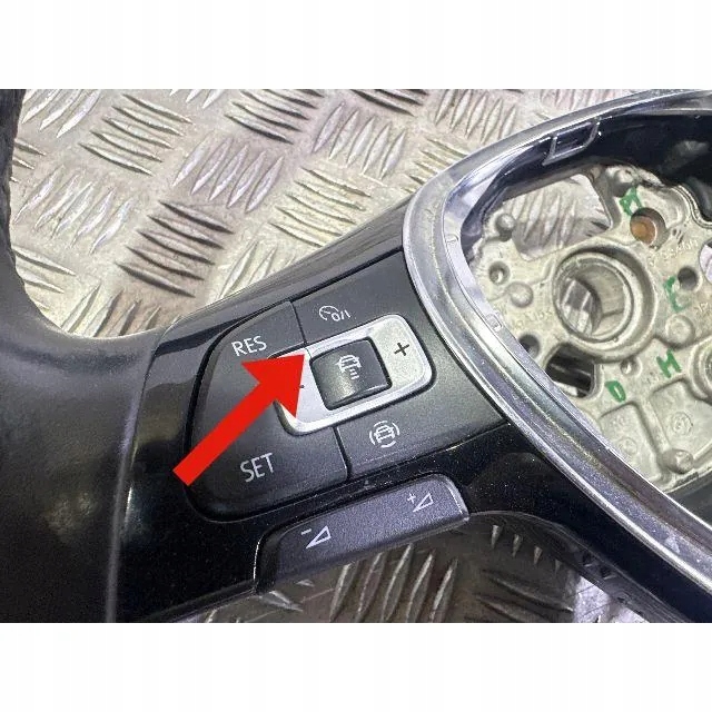 фото №8, Кермо vw passat b7 аксесуар 365 6198400 2.0l дизель 103kw 2019