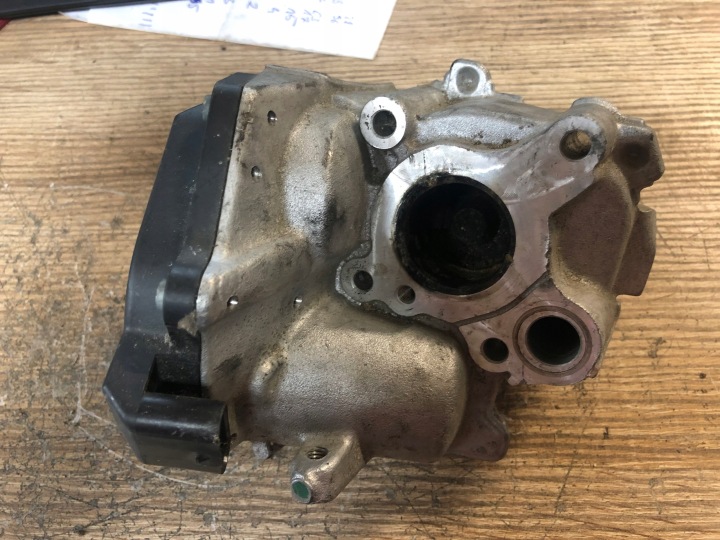 фото №8, Mercedes w212 клапан egr 6511400060