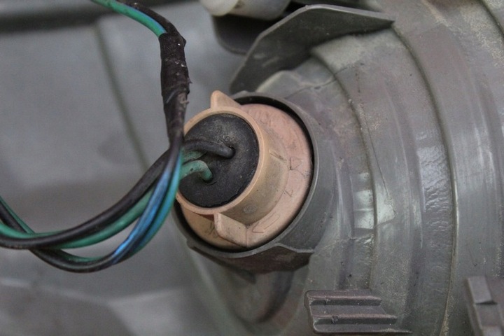 фото №7, Лампа правая зад задняя 220-20952 subaru legacy 4 iv универсал рестайлинг 06-09