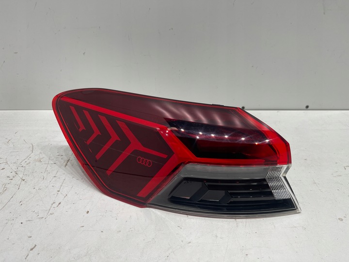 фото №1, Audi q4 89a лампа зад задняя левая led 89a945069