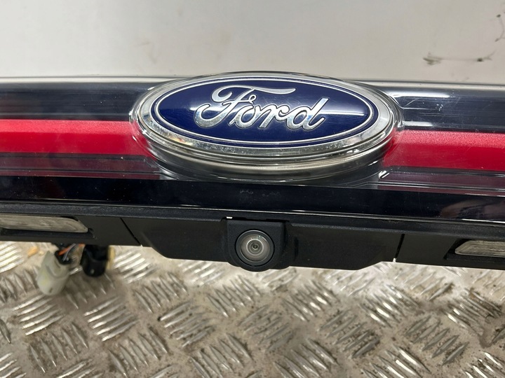 фото №8, Ford edge ii 2015 лампы задней крышки багажника