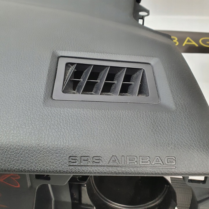 фото №5, Auris панель консоль org подушки ремни подушка безопасности шторы