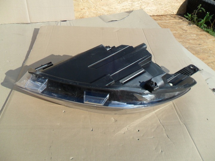 фото №8, Ford fiesta mk 8 mk8 лампа права передня 2017-