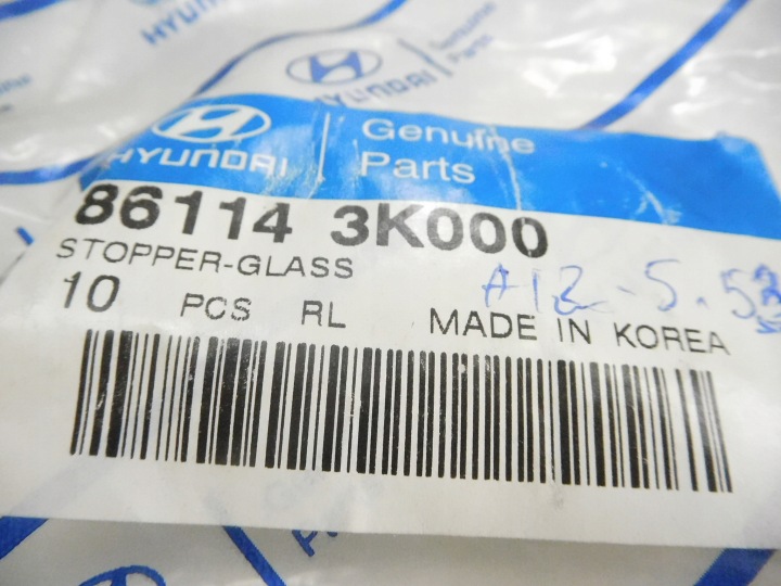 фото №6, Stopper, прокладка скла перед hyundai tucson oem номер 86114 3k000