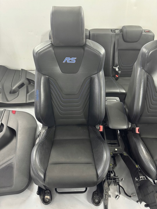 фото №7, Сиденья обшивки диван комплект европа ford focus mk3 rs