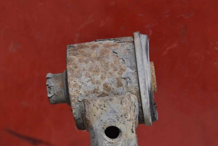 фото №12, Вісь зад задня балка nissan micra k13 1.2 12v 80 km 5d hb 10-13