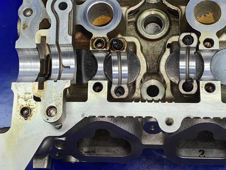 фото №7, Головка двигателя captur dacia sandero nissan 0.9 tce 1642r-1 h4bb408