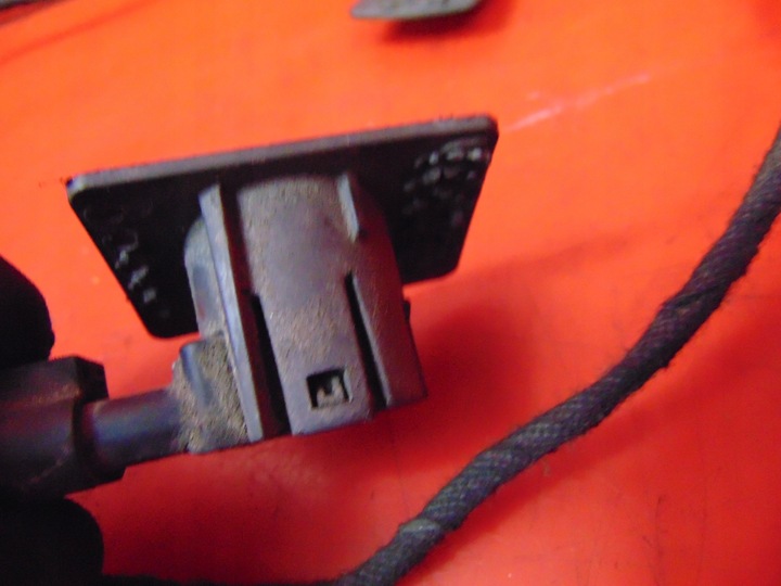 фото №10, Mercedes vito w639 viano установка жгут 4x датчики pdc парковка зад