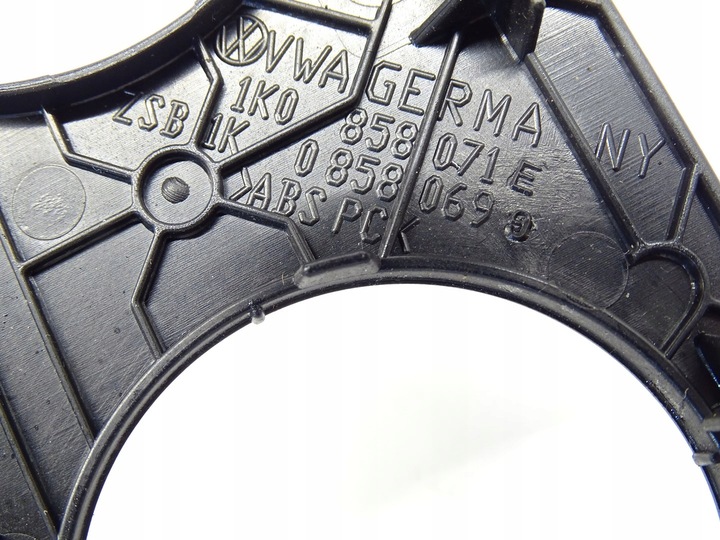 фото №6, Рамка консолі радіо vw golf v 1k0858071e