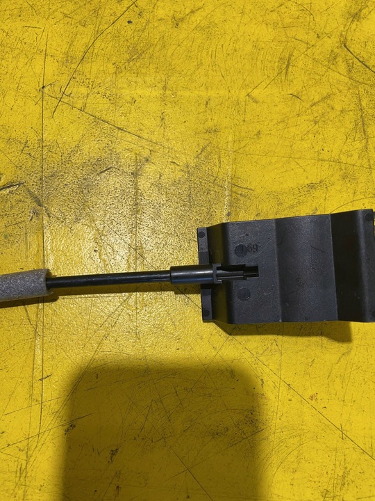 фото №7, Mini one - cooper купе r56 2009 замок дверь левый зад