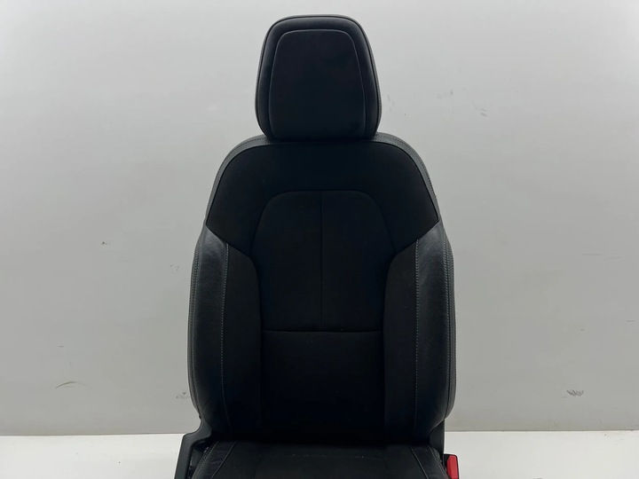 фото №11, Volvo xc40 сиденье правый переднее перед
