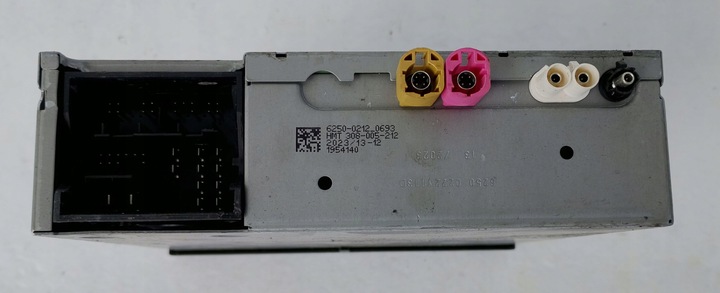 фото №6, Зчитувач навігації мультимедіа mib3 vw tiguan passat b8 golf viii 3g5035820m