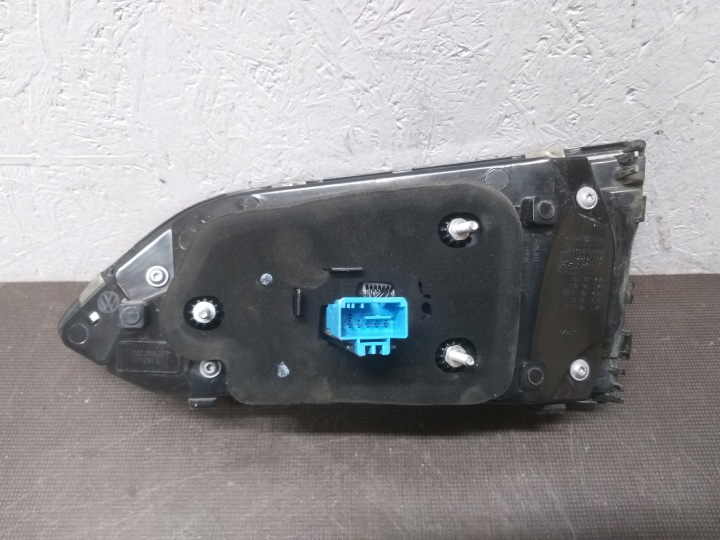фото №12, Фара зад левая vw touareg led 18- 760945207a 760945307