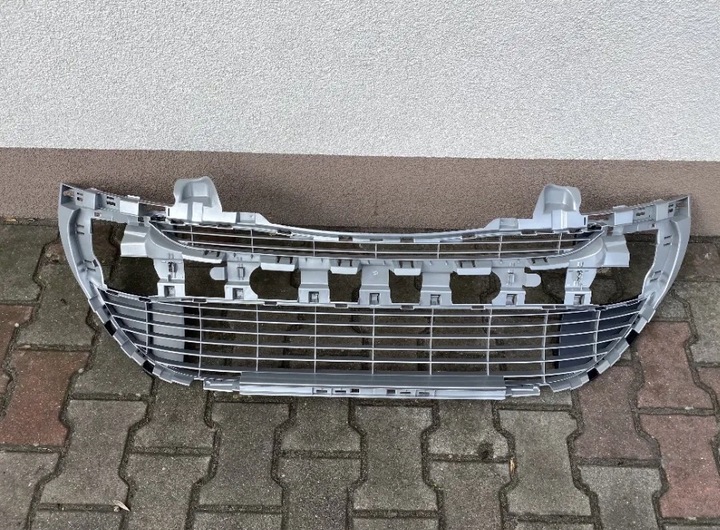 фото №1, Peugeot 308 t7 08 - решітка радіатора решітка решітка бампер нова