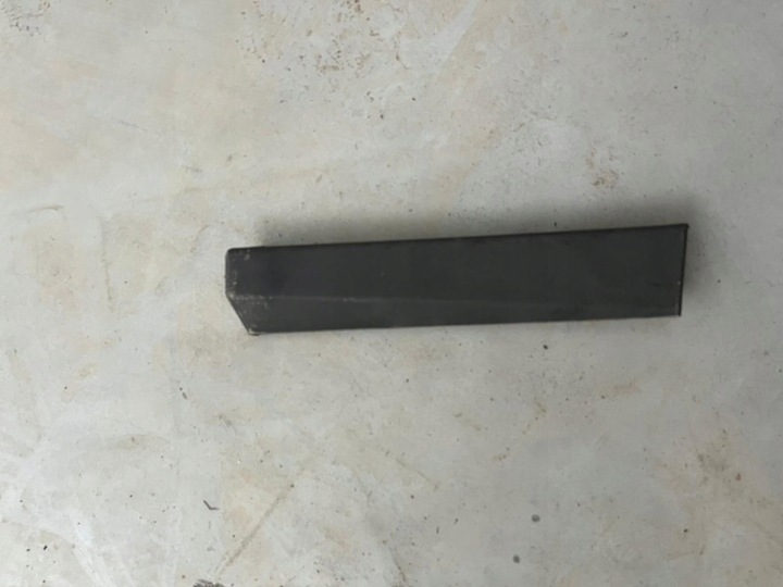 фото №1, Renault гамма t range планка заглушка защита маскировочная накладка