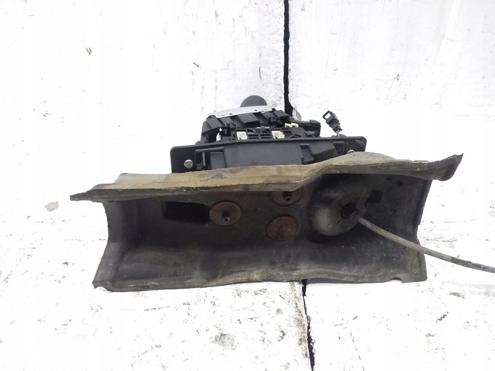 фото №8, Audi a8 s8 d3 4e 2005 домкрат изменения коробки передач / верхний