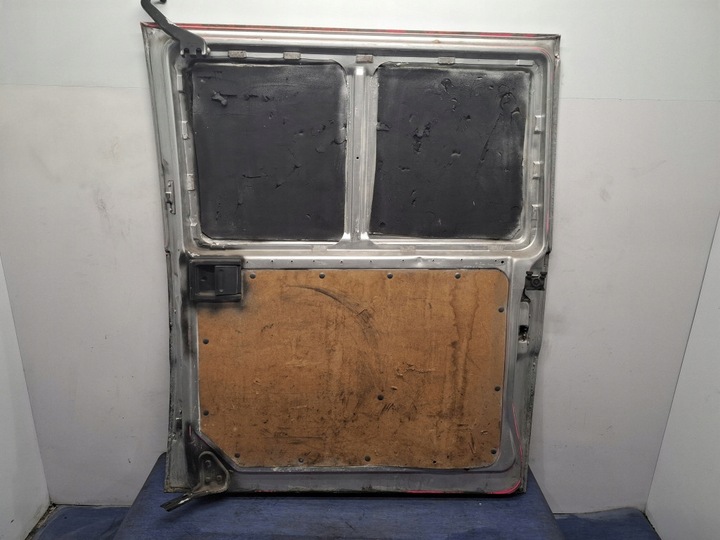 фото №12, Mercedes benz vito 110 d w638 дверь боковые сдвижные правые