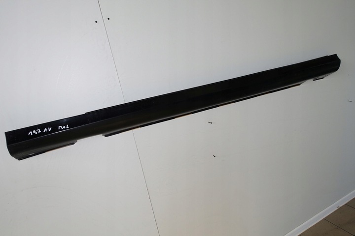 фото №1, Mercedes w211 планки порогові планка пороги ліва 197 avantgarde накладка поріг