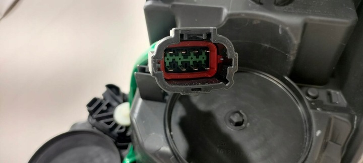 фото №10, Nissan leaf ii 2 ze1 рестайлінг 22- лампа правий перед права передня повний led