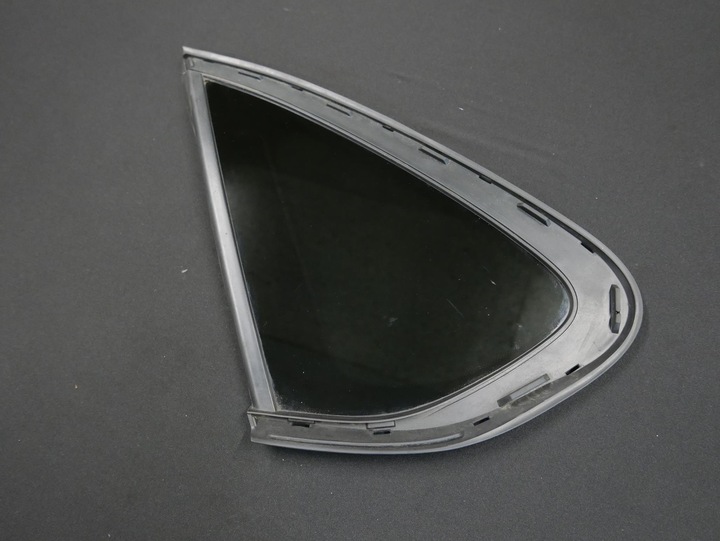 фото №1, Bmw f45 стекло кузовная левый зад тёмное 7375191