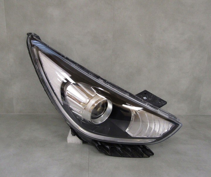 фото №1, Лампа перед kia niro i линза + led rh 16-19