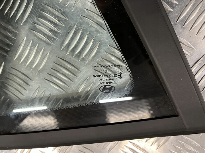 фото №2, Стекло кузовная правые зад hyundai bayon 21-