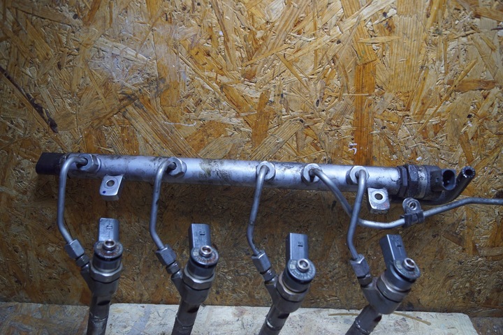 фото №13, Mercedes w169 w245 набор стружечный 2.0 cdi