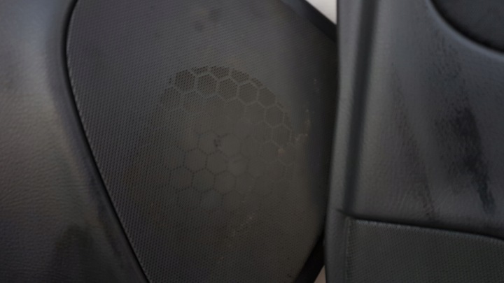 фото №7, Mercedes w203 боковина оббивка праві лівий зад