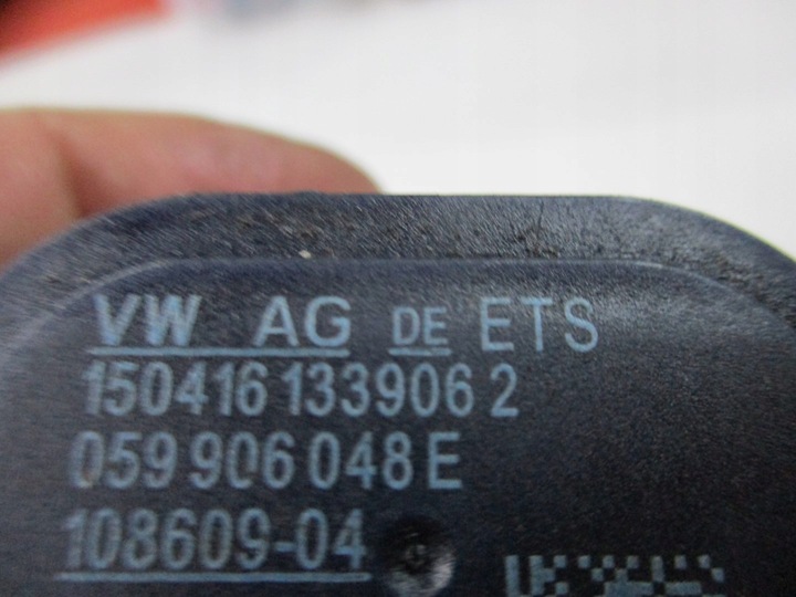 фото №3, Клапан давления audi q5 80a 059906048e