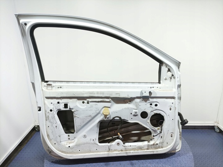 фото №9, Renault clio iii рестайлинг 3d дверь перед передние левая ov369