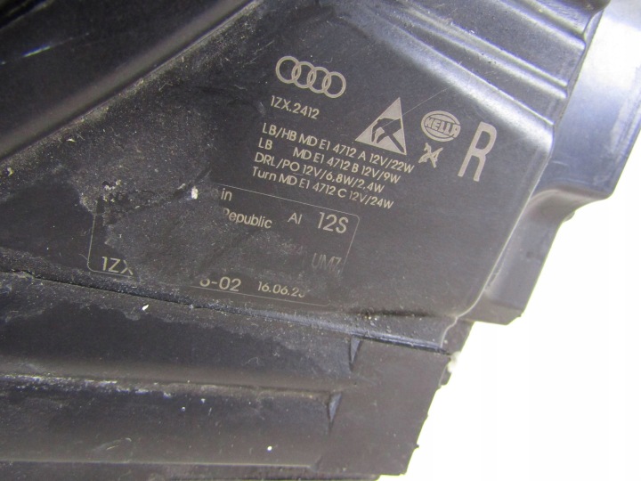 фото №16, Audi a6 c8 фара права повний led 4k0941034