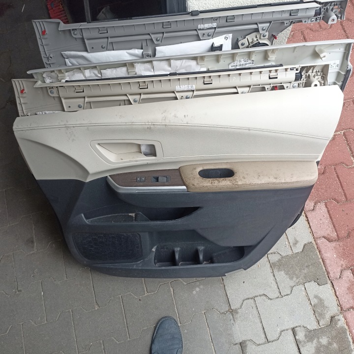 фото №14, Toyota sienna iv xl40 2021 обшивки салона (дверные карты) дверь правая левая передняя задняя