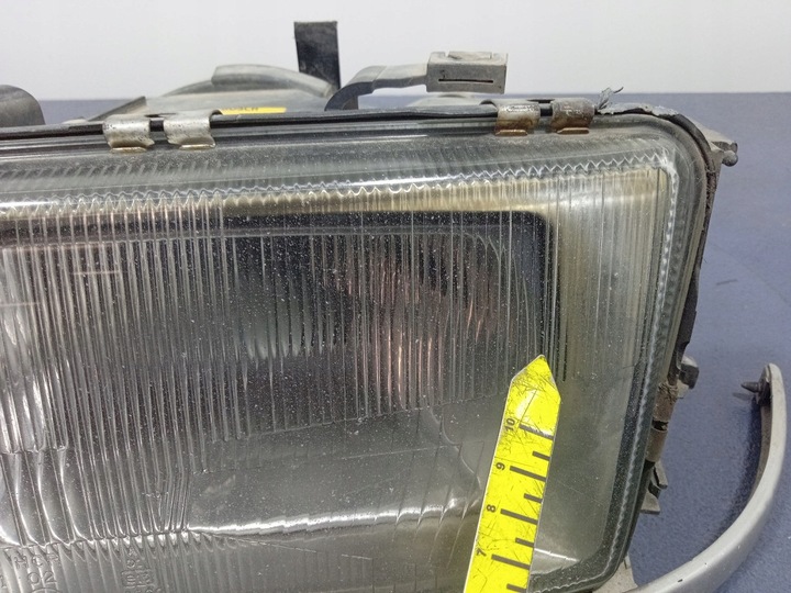 фото №9, Audi 80 b4 1.9 d фара левый перед лампа передняя