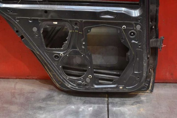 фото №13, Двері ліві зад задні графітові skoda superb 2 ii 08-15