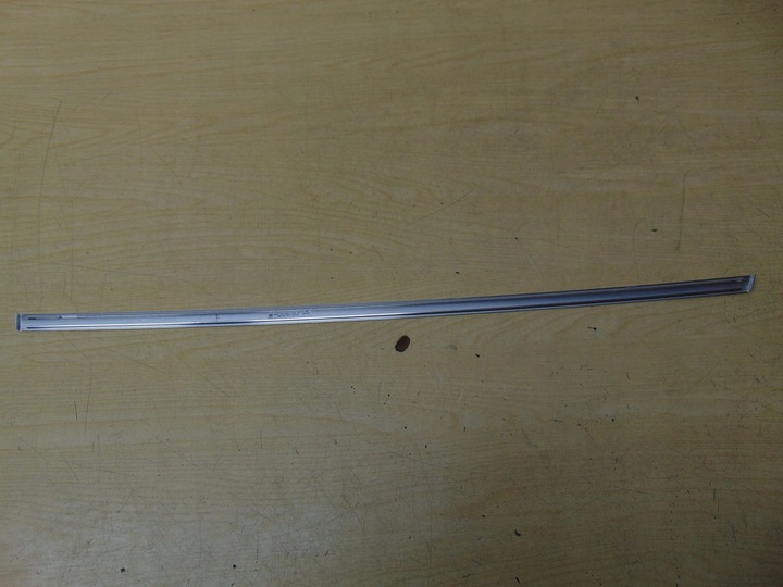 фото №10, Планка верхня двері праві зад хром audi a4 b9 рестайлінг