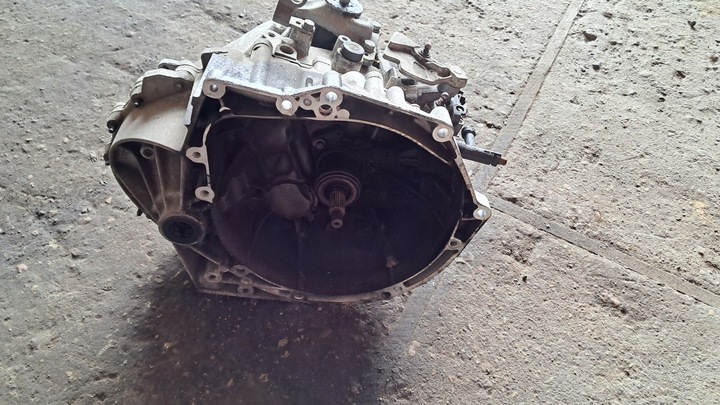 фото №10, Peugeot rcz 1.6 thp механічна 6-ступенева коробка передач