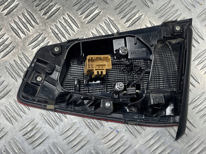 фото №12, Passat універсал b8 лампи задні зад kpl 3g9945311 3g9945312 3g9945093 3g9945094