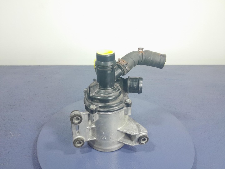 фото №4, Mercedes gle w167 3.0b 367 km насос води a2562000500