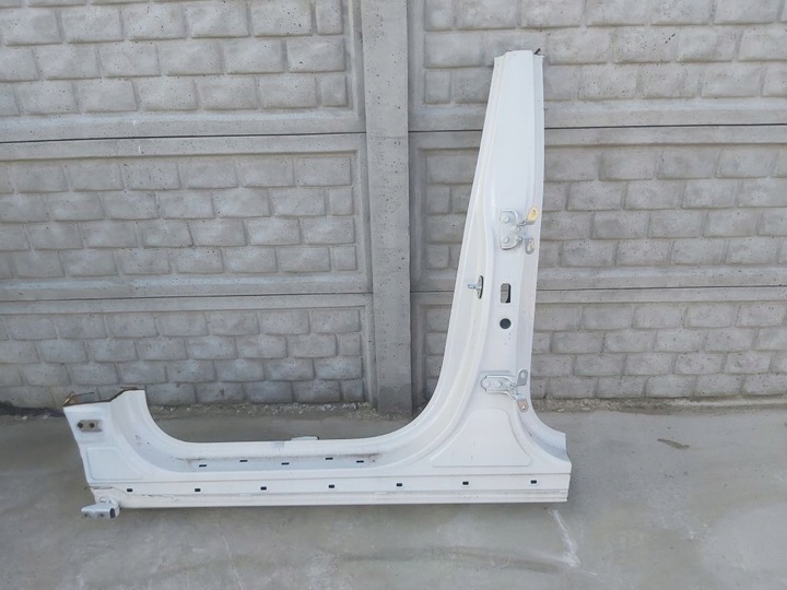 фото №1, Hyundai tucson ii 15-20 поріг лівий стійка середній