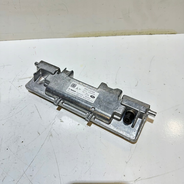 фото №1, Jaguar f-pace рестайлінг камера скло перед m8a2-14f404