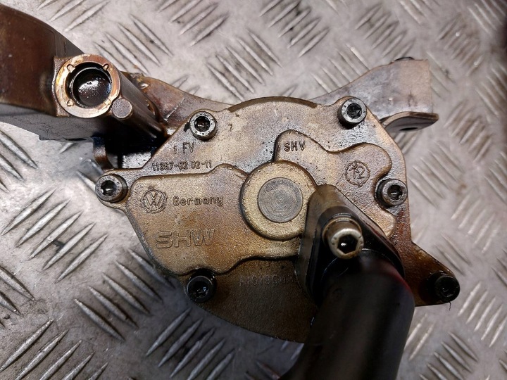 фото №7, Насос масла volkswagen golf v 1.4 fsi bkg 03c103669 03c115121n 03c115251m