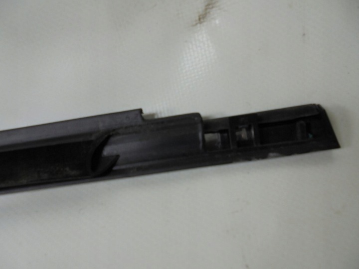 фото №7, Планка накладка ущільнювач хром двері лівий перед renault megane 4 iv