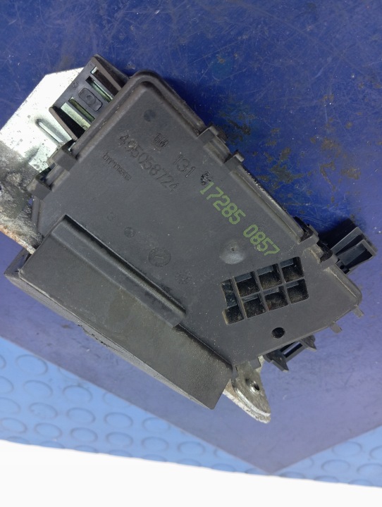 фото №8, Opel astra h 5d hb замок задньої кришки багажника 495058724 3pin