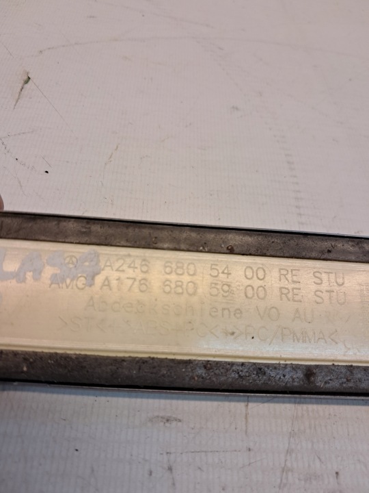 фото №8, Молдинг накладка порогова праве перед mercedes w176 a2466805400