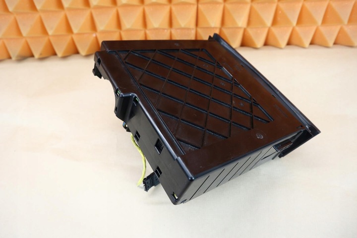 фото №6, Mercedes cls w219 панель управление света аварийных рамка корпус