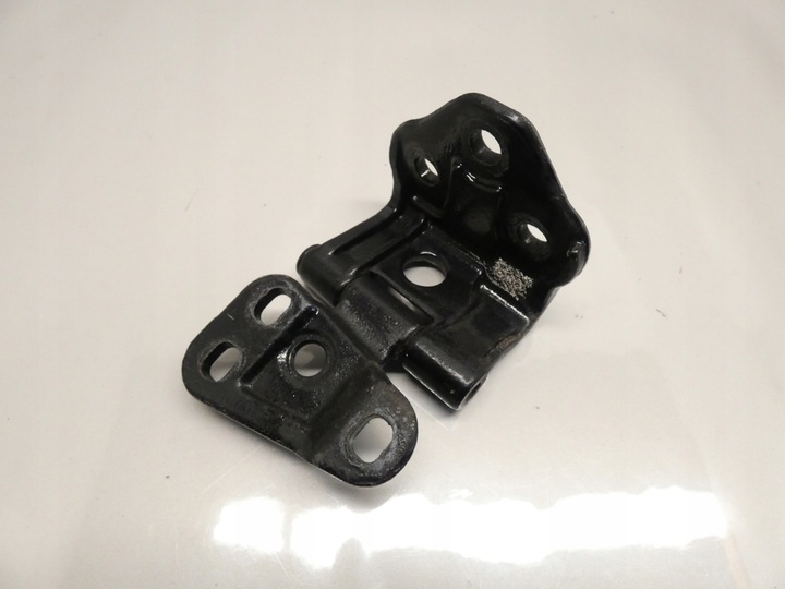 фото №1, Петля кришки багажника зад dół honda crv cr-v ii 01-07 b92p