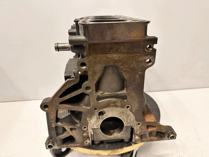 фото №10, Vw golf vi eos passat b6 audi a3 8p 2.0 tdi cba блок двигателя номинальный