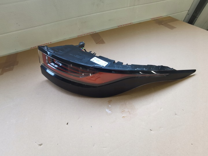 фото №1, Range rover evoque ii - лампа задняя правая led