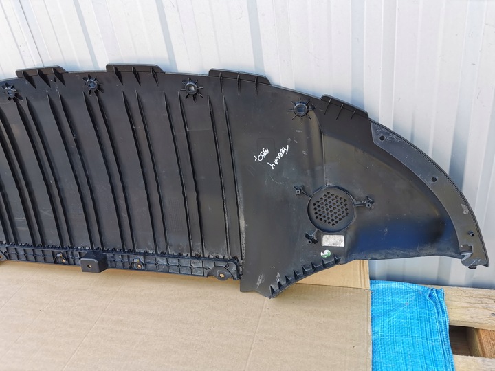 фото №8, Tesla y 1613579-00-c плита защита pod двигатель