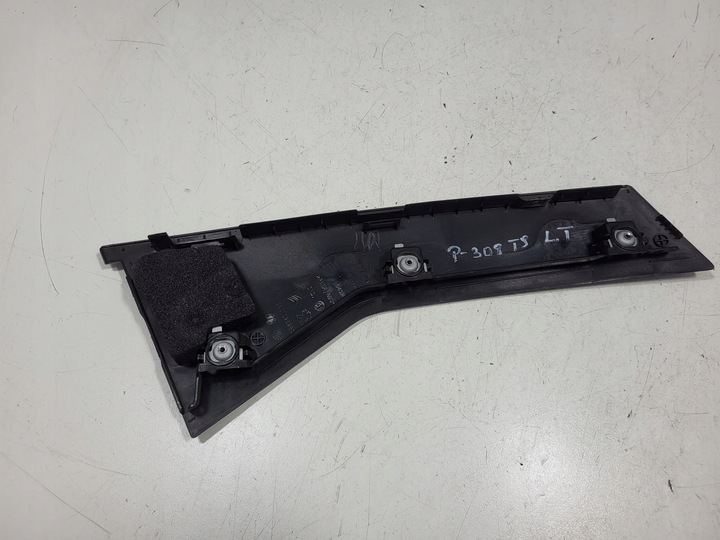 фото №6, Peugeot 308 2019 ліва сторона планка / прокладка скла двері задніх